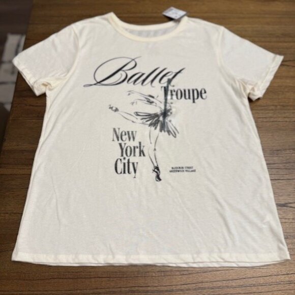 Ballet Troupe NYC Boyfriend Graphic Tee - Picture 12 of 12